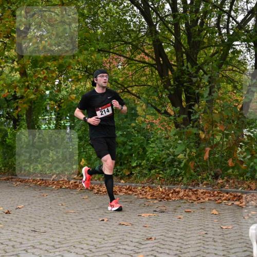 11.10.2026 - Bramfelder Halbmarathon 2026 J. Mangold http://msf.ph/oto/10822331 11.10.2026 10:13:55 Laufen 214, 319, 439 meine-sportfotos.de
