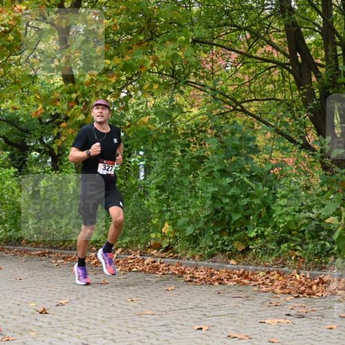 11.10.2026 - Bramfelder Halbmarathon 2026 J. Mangold http://msf.ph/oto/10822341 11.10.2026 10:14:01 Laufen 214, 319, 327, 444 meine-sportfotos.de