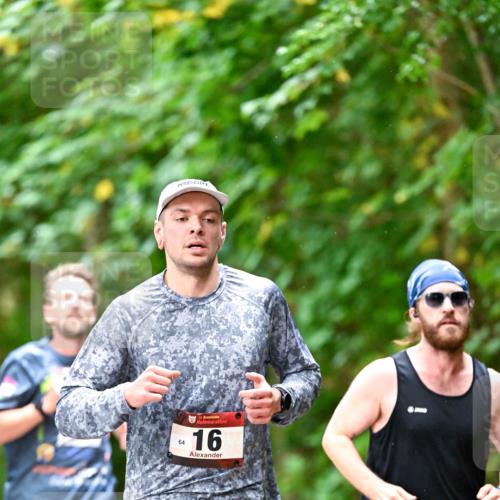 11.10.2026 - Bramfelder Halbmarathon 2026 Dr. Thomas Lammeyer http://msf.ph/oto/10822369 11.10.2026 10:34:14 Laufen 64, 5, 16, 219, 281 meine-sportfotos.de