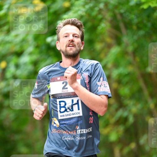 11.10.2026 - Bramfelder Halbmarathon 2026 Dr. Thomas Lammeyer http://msf.ph/oto/10822389 11.10.2026 10:34:16 Laufen 35, 2 meine-sportfotos.de