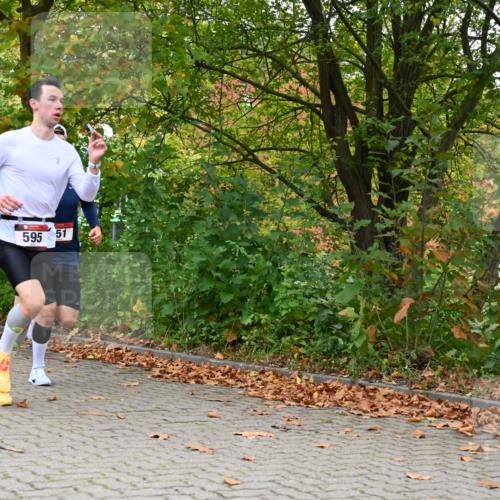 11.10.2026 - Bramfelder Halbmarathon 2026 J. Mangold http://msf.ph/oto/10822458 11.10.2026 10:16:54 Laufen 351, 595, 629 meine-sportfotos.de
