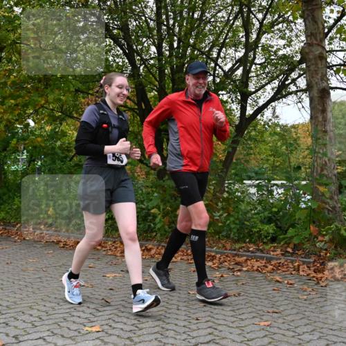 11.10.2026 - Bramfelder Halbmarathon 2026 J. Mangold http://msf.ph/oto/10822472 11.10.2026 10:17:08 Laufen 352, 535, 799 meine-sportfotos.de