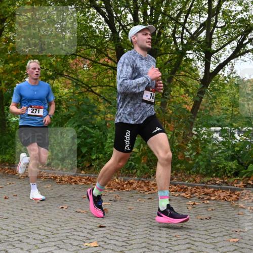 11.10.2026 - Bramfelder Halbmarathon 2026 J. Mangold http://msf.ph/oto/10822589 11.10.2026 10:19:22 Laufen 16, 139, 271, 531 meine-sportfotos.de