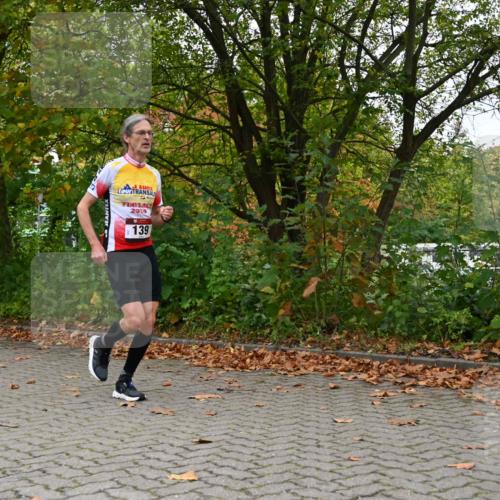 11.10.2026 - Bramfelder Halbmarathon 2026 J. Mangold http://msf.ph/oto/10822598 11.10.2026 10:19:25 Laufen 16, 139, 271, 531 meine-sportfotos.de