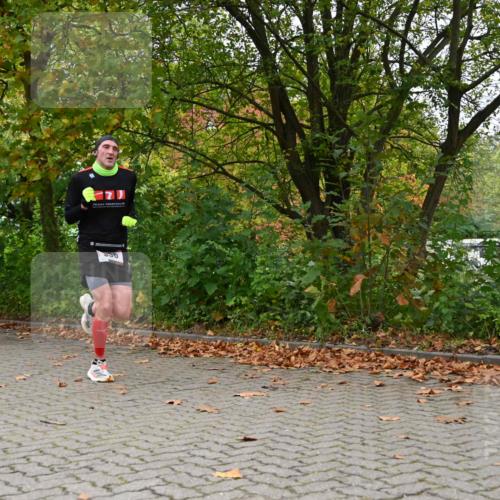 11.10.2026 - Bramfelder Halbmarathon 2026 J. Mangold http://msf.ph/oto/10822605 11.10.2026 10:19:28 Laufen 16, 139, 271, 336, 635 meine-sportfotos.de