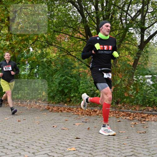 11.10.2026 - Bramfelder Halbmarathon 2026 J. Mangold http://msf.ph/oto/10822612 11.10.2026 10:19:29 Laufen 16, 139, 271, 336, 635 meine-sportfotos.de