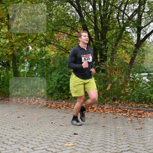 11.10.2026 - Bramfelder Halbmarathon 2026 J. Mangold http://msf.ph/oto/10822619 11.10.2026 10:19:30 Laufen 139, 336, 635 meine-sportfotos.de