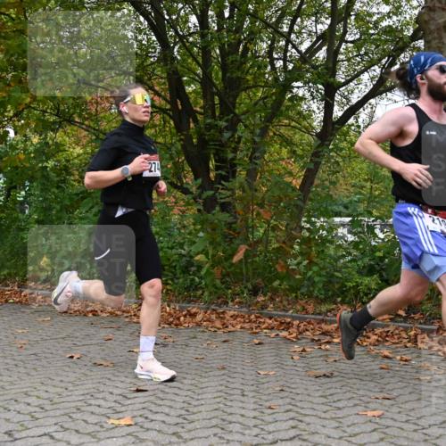 11.10.2026 - Bramfelder Halbmarathon 2026 J. Mangold http://msf.ph/oto/10822629 11.10.2026 10:20:05 Laufen 219, 274 meine-sportfotos.de