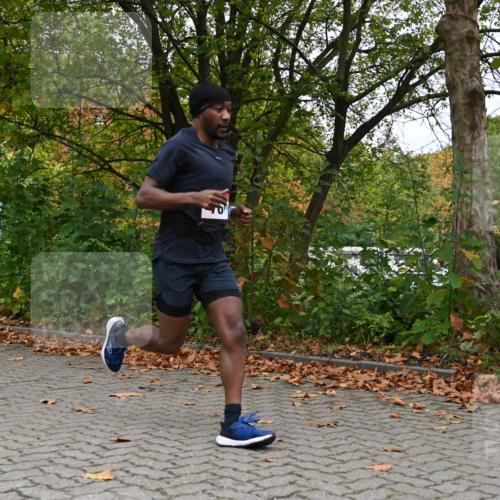 11.10.2026 - Bramfelder Halbmarathon 2026 J. Mangold http://msf.ph/oto/10822640 11.10.2026 10:20:11 Laufen 33, 219, 274, 760 meine-sportfotos.de
