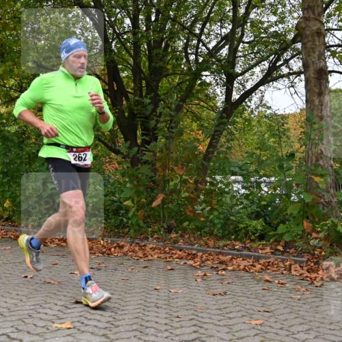 11.10.2026 - Bramfelder Halbmarathon 2026 J. Mangold http://msf.ph/oto/10822671 11.10.2026 10:20:50 Laufen 201, 262 meine-sportfotos.de