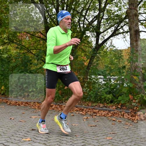 11.10.2026 - Bramfelder Halbmarathon 2026 J. Mangold http://msf.ph/oto/10822673 11.10.2026 10:20:51 Laufen 201, 262 meine-sportfotos.de