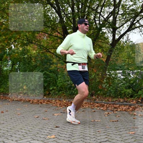 11.10.2026 - Bramfelder Halbmarathon 2026 J. Mangold http://msf.ph/oto/10822715 11.10.2026 10:21:24 Laufen 88 meine-sportfotos.de