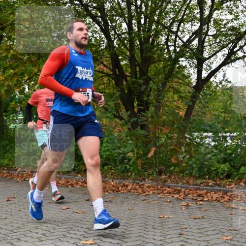 11.10.2026 - Bramfelder Halbmarathon 2026 J. Mangold http://msf.ph/oto/10822847 11.10.2026 10:22:37 Laufen 29, 155, 454, 576 meine-sportfotos.de