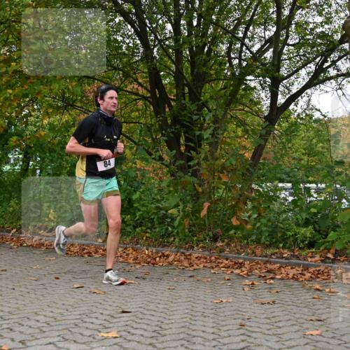 11.10.2026 - Bramfelder Halbmarathon 2026 J. Mangold http://msf.ph/oto/10822877 11.10.2026 10:22:55 Laufen 84 meine-sportfotos.de