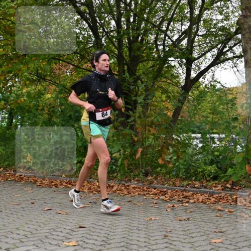 11.10.2026 - Bramfelder Halbmarathon 2026 J. Mangold http://msf.ph/oto/10822879 11.10.2026 10:22:56 Laufen 84 meine-sportfotos.de
