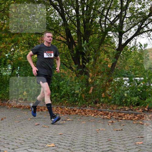 11.10.2026 - Bramfelder Halbmarathon 2026 J. Mangold http://msf.ph/oto/10822895 11.10.2026 10:23:15 Laufen 192, 328, 741 meine-sportfotos.de