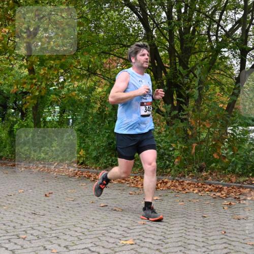 11.10.2026 - Bramfelder Halbmarathon 2026 J. Mangold http://msf.ph/oto/10822992 11.10.2026 10:25:27 Laufen 171, 345 meine-sportfotos.de