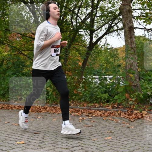 11.10.2026 - Bramfelder Halbmarathon 2026 J. Mangold http://msf.ph/oto/10823019 11.10.2026 10:26:08 Laufen 654, 773 meine-sportfotos.de
