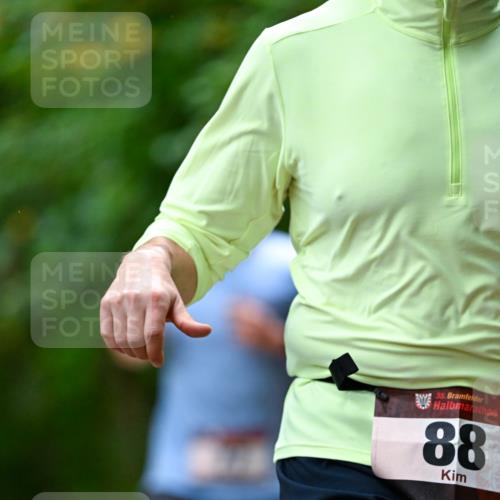 11.10.2026 - Bramfelder Halbmarathon 2026 Dr. Thomas Lammeyer http://msf.ph/oto/10823087 11.10.2026 10:37:08 Laufen 35, 88 meine-sportfotos.de