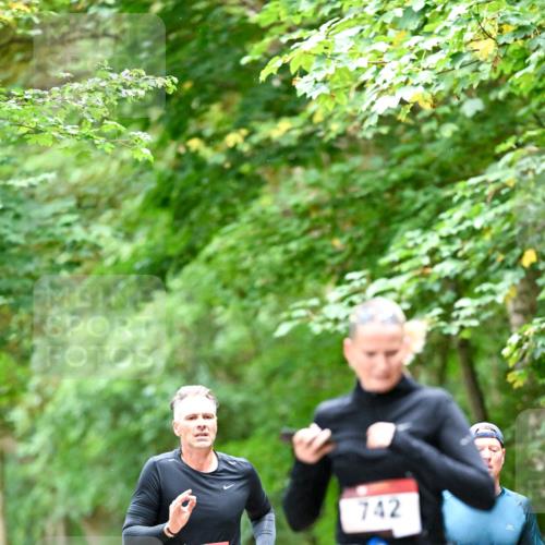 11.10.2026 - Bramfelder Halbmarathon 2026 Dr. Thomas Lammeyer http://msf.ph/oto/10823100 11.10.2026 10:37:18 Laufen 814, 742, 815 meine-sportfotos.de