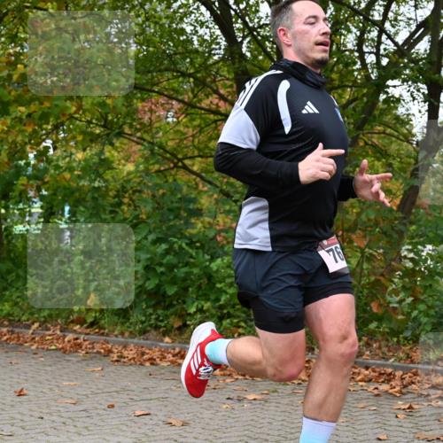 11.10.2026 - Bramfelder Halbmarathon 2026 J. Mangold http://msf.ph/oto/10823200 11.10.2026 10:29:02 Laufen 761 meine-sportfotos.de