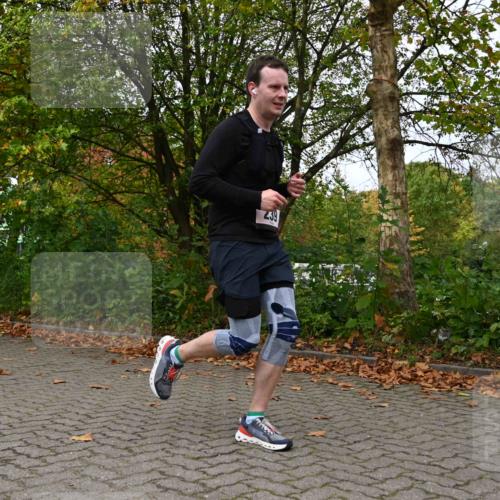 11.10.2026 - Bramfelder Halbmarathon 2026 J. Mangold http://msf.ph/oto/10823306 11.10.2026 10:31:49 Laufen 174, 239, 312, 593, 748 meine-sportfotos.de