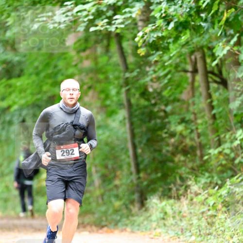 11.10.2026 - Bramfelder Halbmarathon 2026 Dr. Thomas Lammeyer http://msf.ph/oto/10823389 11.10.2026 10:38:14 Laufen 292 meine-sportfotos.de