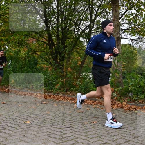 11.10.2026 - Bramfelder Halbmarathon 2026 J. Mangold http://msf.ph/oto/10823397 11.10.2026 10:32:13 Laufen 254 meine-sportfotos.de