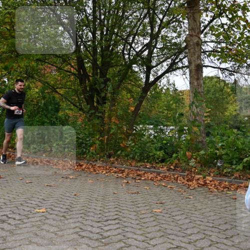 11.10.2026 - Bramfelder Halbmarathon 2026 J. Mangold http://msf.ph/oto/10823401 11.10.2026 10:32:14 Laufen 79, 254 meine-sportfotos.de