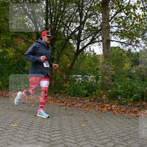 11.10.2026 - Bramfelder Halbmarathon 2026 J. Mangold http://msf.ph/oto/10823426 11.10.2026 10:32:18 Laufen 79, 227, 254, 362 meine-sportfotos.de