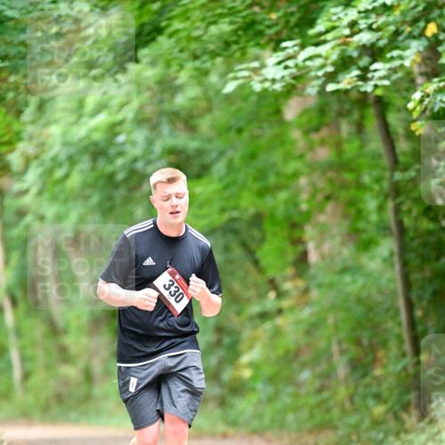11.10.2026 - Bramfelder Halbmarathon 2026 Dr. Thomas Lammeyer http://msf.ph/oto/10823455 11.10.2026 10:38:26 Laufen 330 meine-sportfotos.de