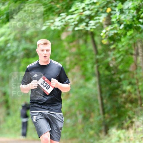 11.10.2026 - Bramfelder Halbmarathon 2026 Dr. Thomas Lammeyer http://msf.ph/oto/10823470 11.10.2026 10:38:28 Laufen 330 meine-sportfotos.de