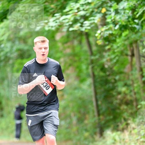 11.10.2026 - Bramfelder Halbmarathon 2026 Dr. Thomas Lammeyer http://msf.ph/oto/10823472 11.10.2026 10:38:28 Laufen 330 meine-sportfotos.de