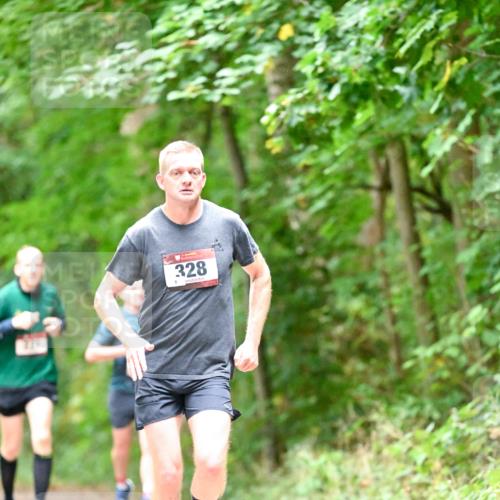 11.10.2026 - Bramfelder Halbmarathon 2026 Dr. Thomas Lammeyer http://msf.ph/oto/10823505 11.10.2026 10:38:40 Laufen 328 meine-sportfotos.de