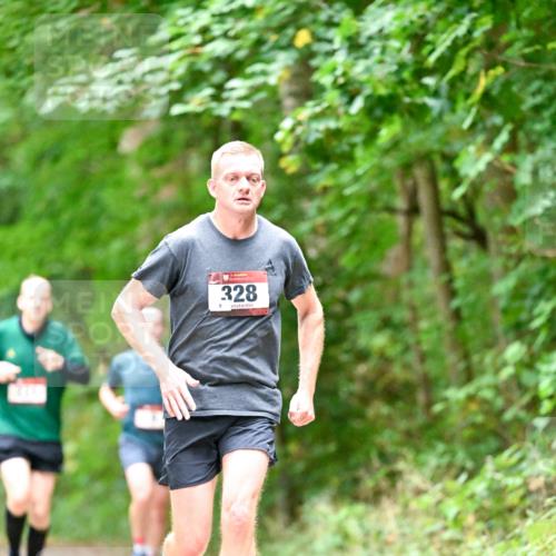 11.10.2026 - Bramfelder Halbmarathon 2026 Dr. Thomas Lammeyer http://msf.ph/oto/10823509 11.10.2026 10:38:40 Laufen 328 meine-sportfotos.de