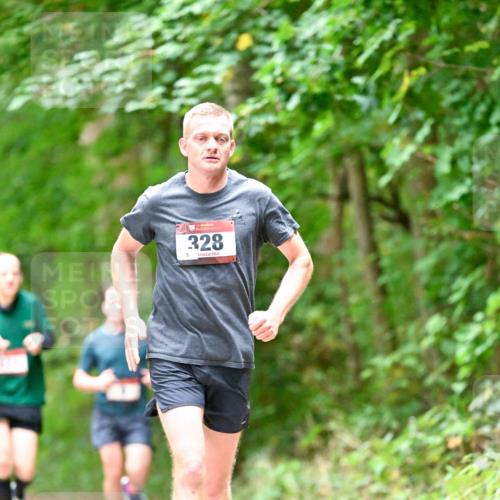 11.10.2026 - Bramfelder Halbmarathon 2026 Dr. Thomas Lammeyer http://msf.ph/oto/10823514 11.10.2026 10:38:40 Laufen 328 meine-sportfotos.de
