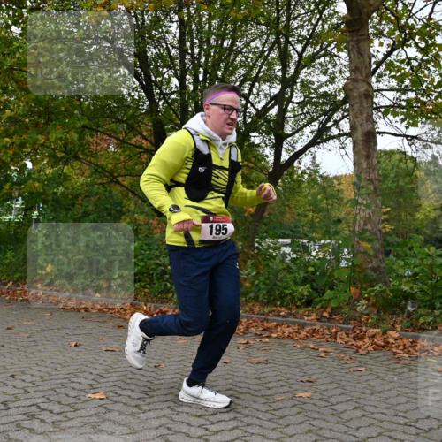 11.10.2026 - Bramfelder Halbmarathon 2026 J. Mangold http://msf.ph/oto/10823616 11.10.2026 10:33:33 Laufen 70, 82, 195 meine-sportfotos.de