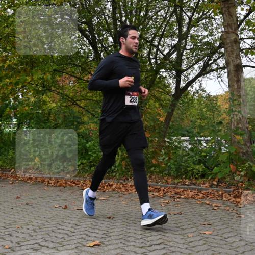 11.10.2026 - Bramfelder Halbmarathon 2026 J. Mangold http://msf.ph/oto/10823749 11.10.2026 10:34:50 Laufen 116, 164, 286, 539 meine-sportfotos.de
