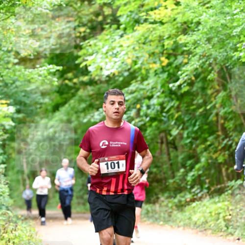 11.10.2026 - Bramfelder Halbmarathon 2026 Dr. Thomas Lammeyer http://msf.ph/oto/10823752 11.10.2026 10:39:27 Laufen 101 meine-sportfotos.de