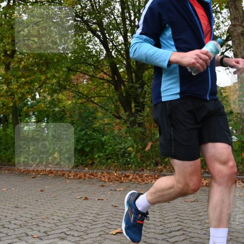 11.10.2026 - Bramfelder Halbmarathon 2026 J. Mangold http://msf.ph/oto/10823839 11.10.2026 10:35:47 Laufen 467 meine-sportfotos.de