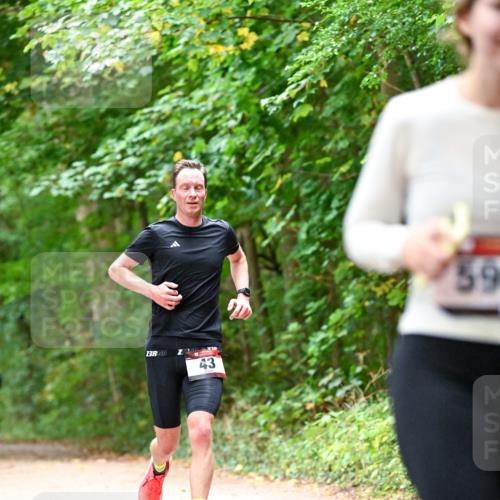 11.10.2026 - Bramfelder Halbmarathon 2026 Dr. Thomas Lammeyer http://msf.ph/oto/10823855 11.10.2026 10:39:38 Laufen 13, 00, 43, 39 meine-sportfotos.de