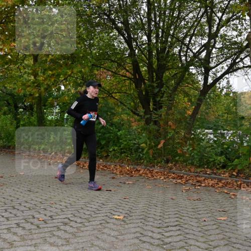 11.10.2026 - Bramfelder Halbmarathon 2026 J. Mangold http://msf.ph/oto/10823943 11.10.2026 10:37:07 Laufen 805 meine-sportfotos.de
