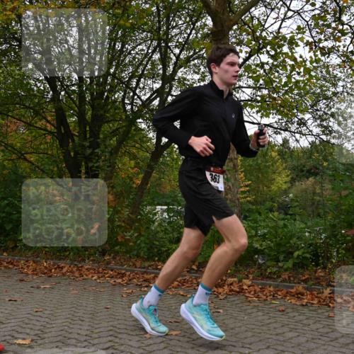 11.10.2026 - Bramfelder Halbmarathon 2026 J. Mangold http://msf.ph/oto/10823960 11.10.2026 10:37:36 Laufen 191, 363, 607 meine-sportfotos.de