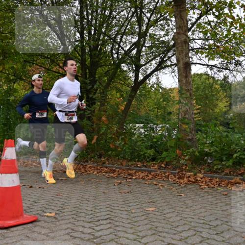 11.10.2026 - Bramfelder Halbmarathon 2026 J. Mangold http://msf.ph/oto/10823979 11.10.2026 10:37:49 Laufen 351, 595 meine-sportfotos.de