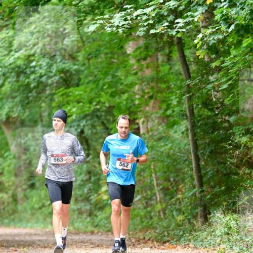 11.10.2026 - Bramfelder Halbmarathon 2026 Dr. Thomas Lammeyer http://msf.ph/oto/10823993 11.10.2026 10:40:04 Laufen 563, 562 meine-sportfotos.de