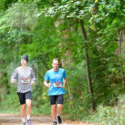 11.10.2026 - Bramfelder Halbmarathon 2026 Dr. Thomas Lammeyer http://msf.ph/oto/10823997 11.10.2026 10:40:04 Laufen 563, 562 meine-sportfotos.de