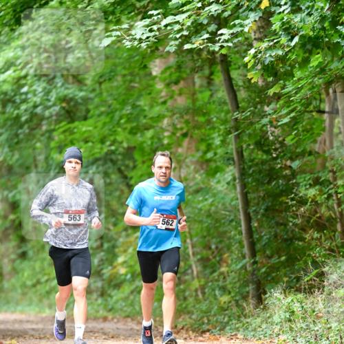 11.10.2026 - Bramfelder Halbmarathon 2026 Dr. Thomas Lammeyer http://msf.ph/oto/10824000 11.10.2026 10:40:04 Laufen 563, 562 meine-sportfotos.de