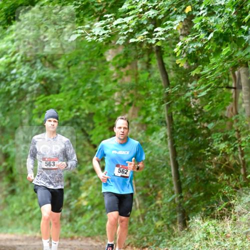 11.10.2026 - Bramfelder Halbmarathon 2026 Dr. Thomas Lammeyer http://msf.ph/oto/10824004 11.10.2026 10:40:04 Laufen 563, 562 meine-sportfotos.de