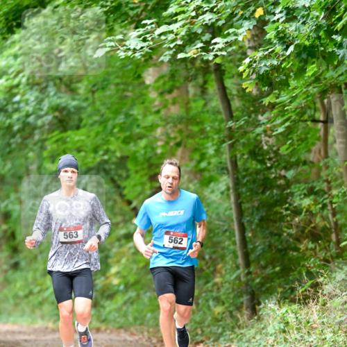 11.10.2026 - Bramfelder Halbmarathon 2026 Dr. Thomas Lammeyer http://msf.ph/oto/10824008 11.10.2026 10:40:04 Laufen 563, 562 meine-sportfotos.de