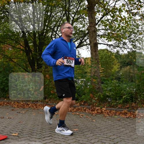 11.10.2026 - Bramfelder Halbmarathon 2026 J. Mangold http://msf.ph/oto/10824020 11.10.2026 10:38:44 Laufen 557 meine-sportfotos.de